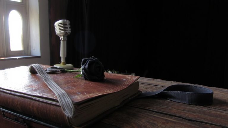 best johnny cash biography