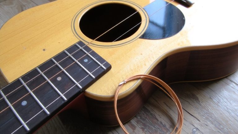 best strings for martin 000 15m