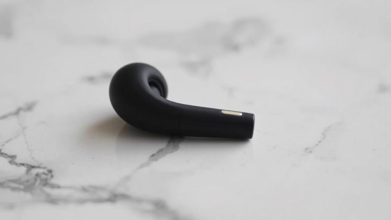 earbuds resembling earplugs with great sound