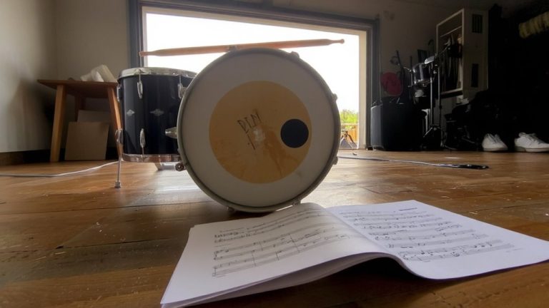 easy drum songs beginners