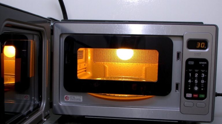 timed gate microwave blocking