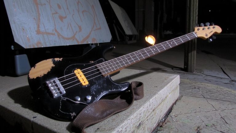top punk bass players